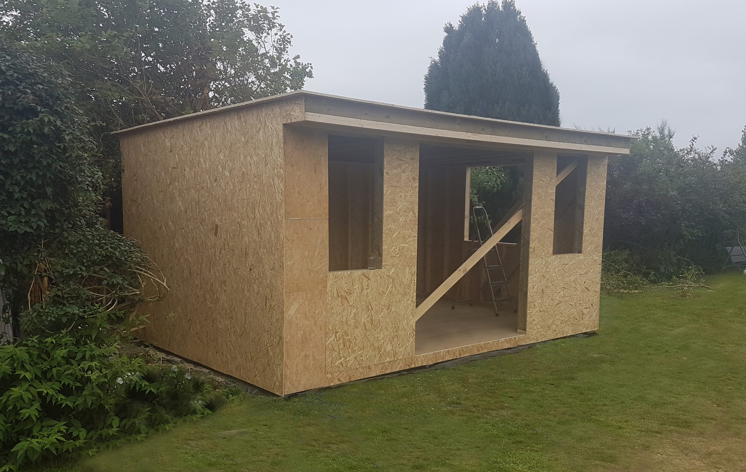 garden room wrapped in OSB sheet side view 1 scaled