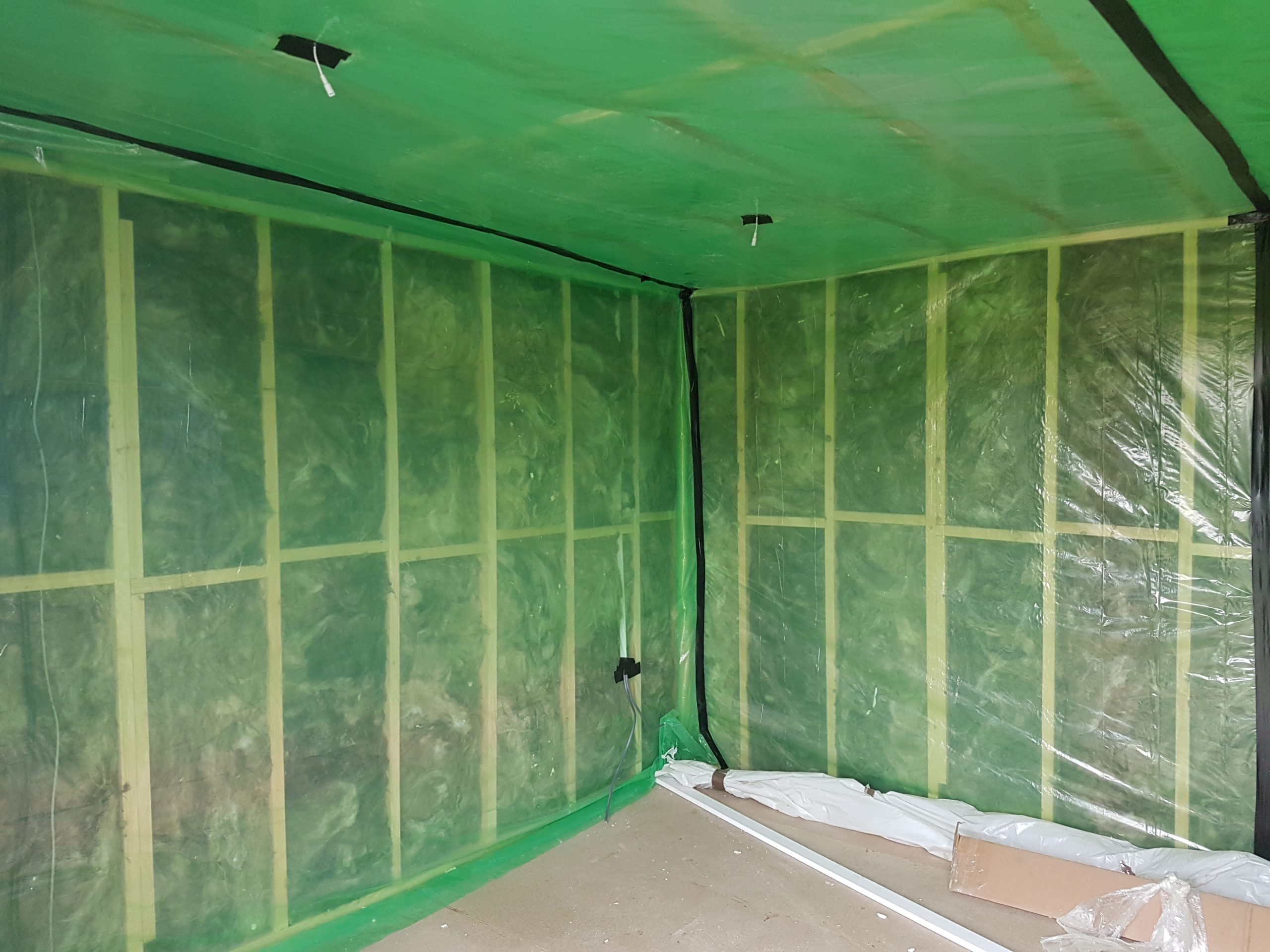 internal vapour barrier before plasterboard 2 scaled
