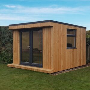 garden room side 3M with French doors
