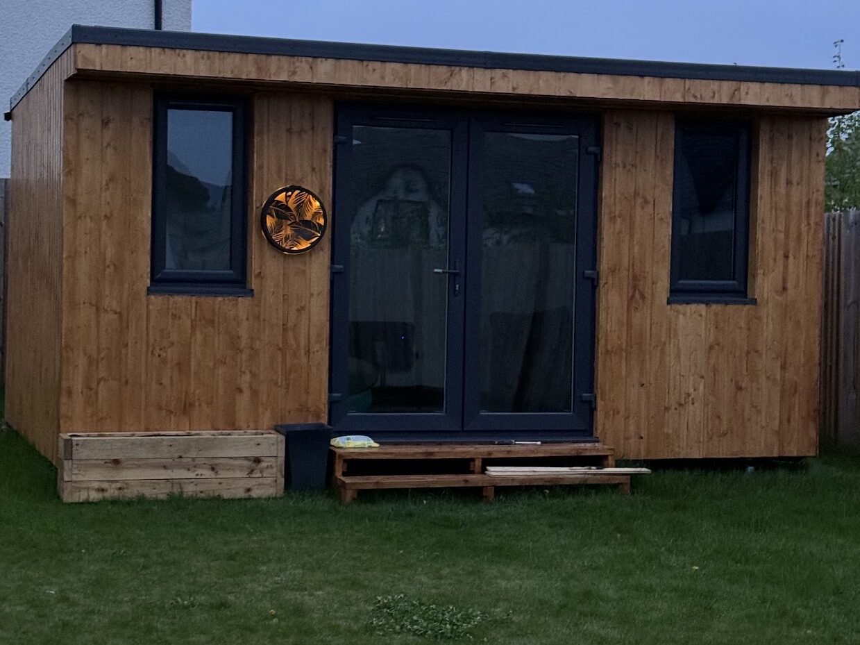 customers build Garden room finished