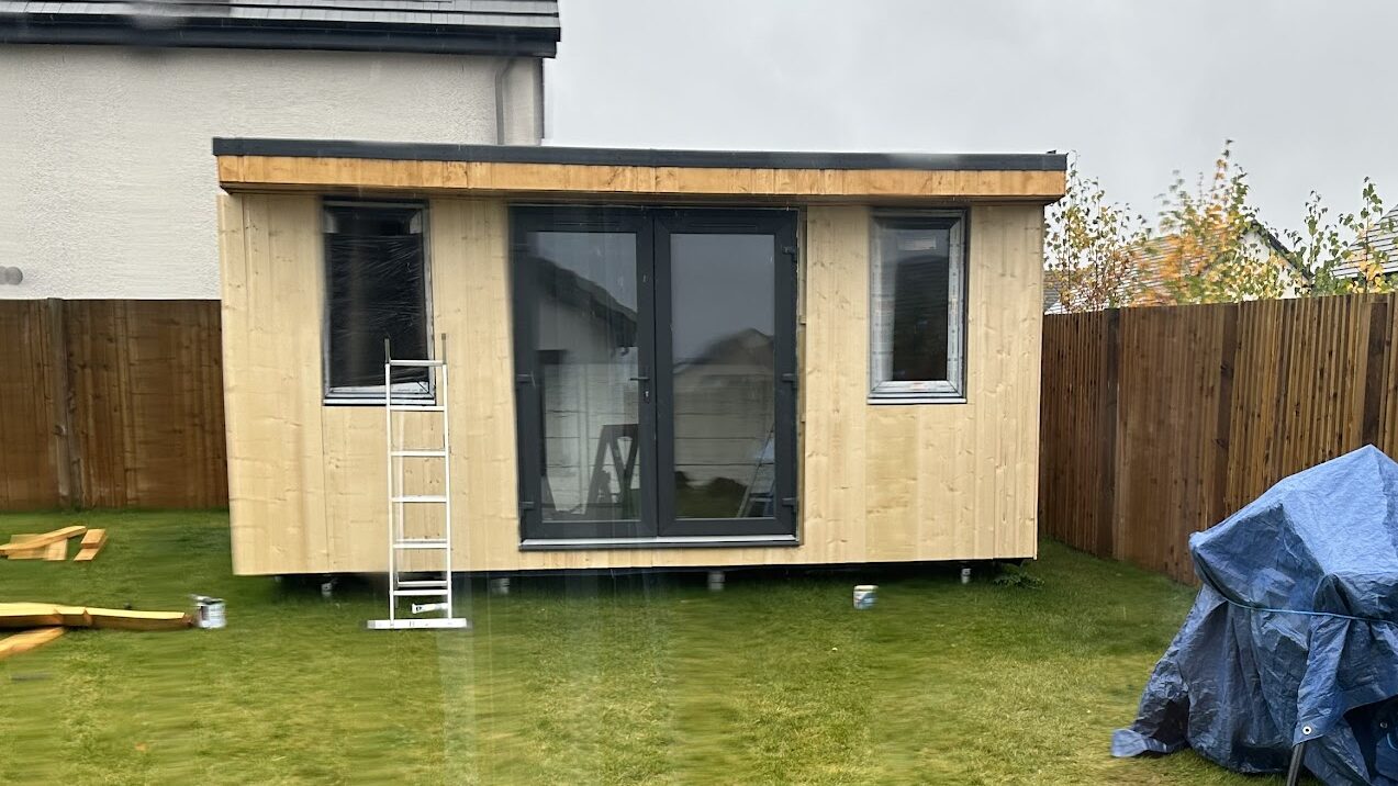 Customer Garden Room cladding